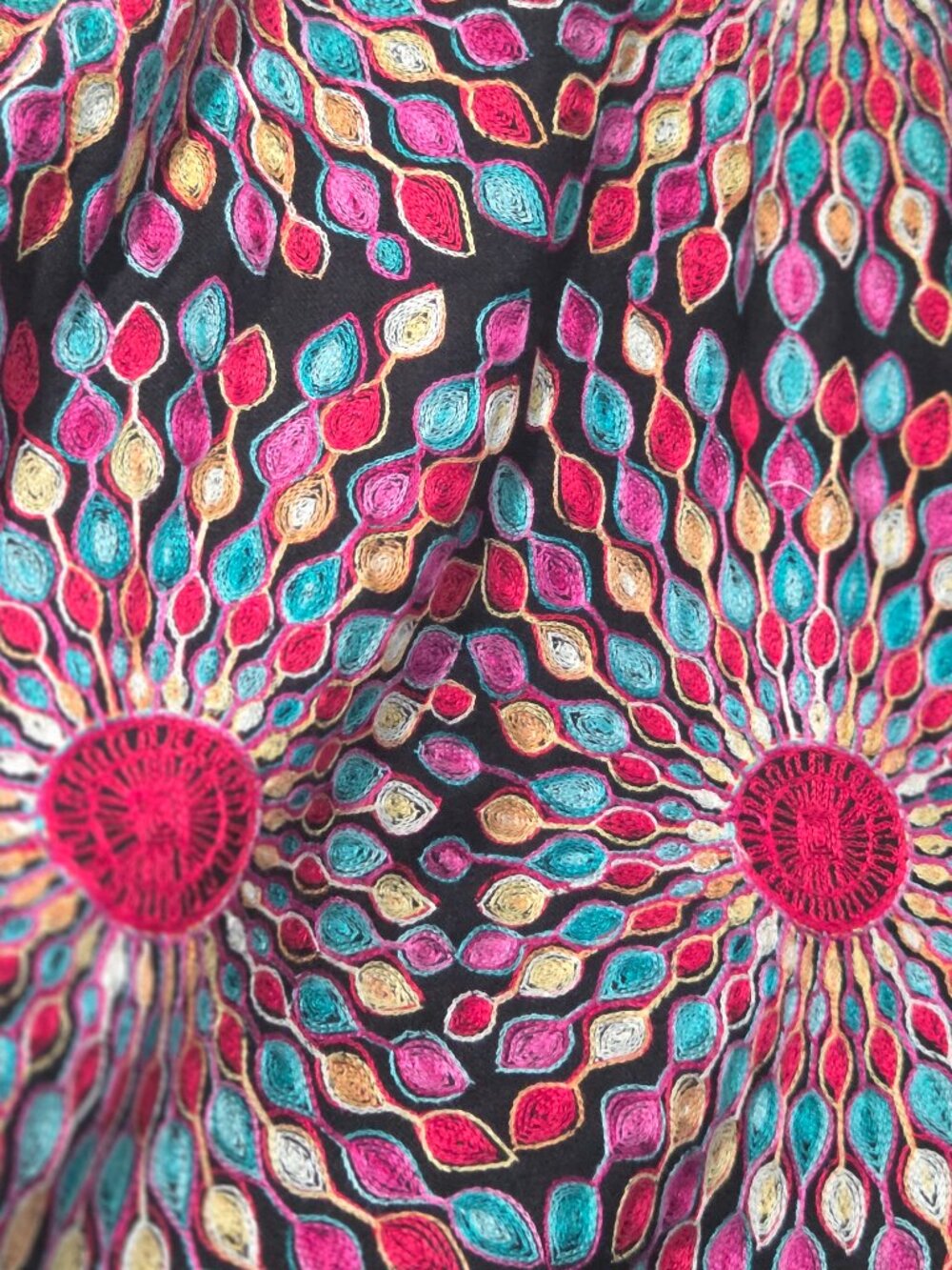 Black 100% cashmere shawl from Nepal with Embroidery